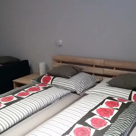 Apartman Tomas *